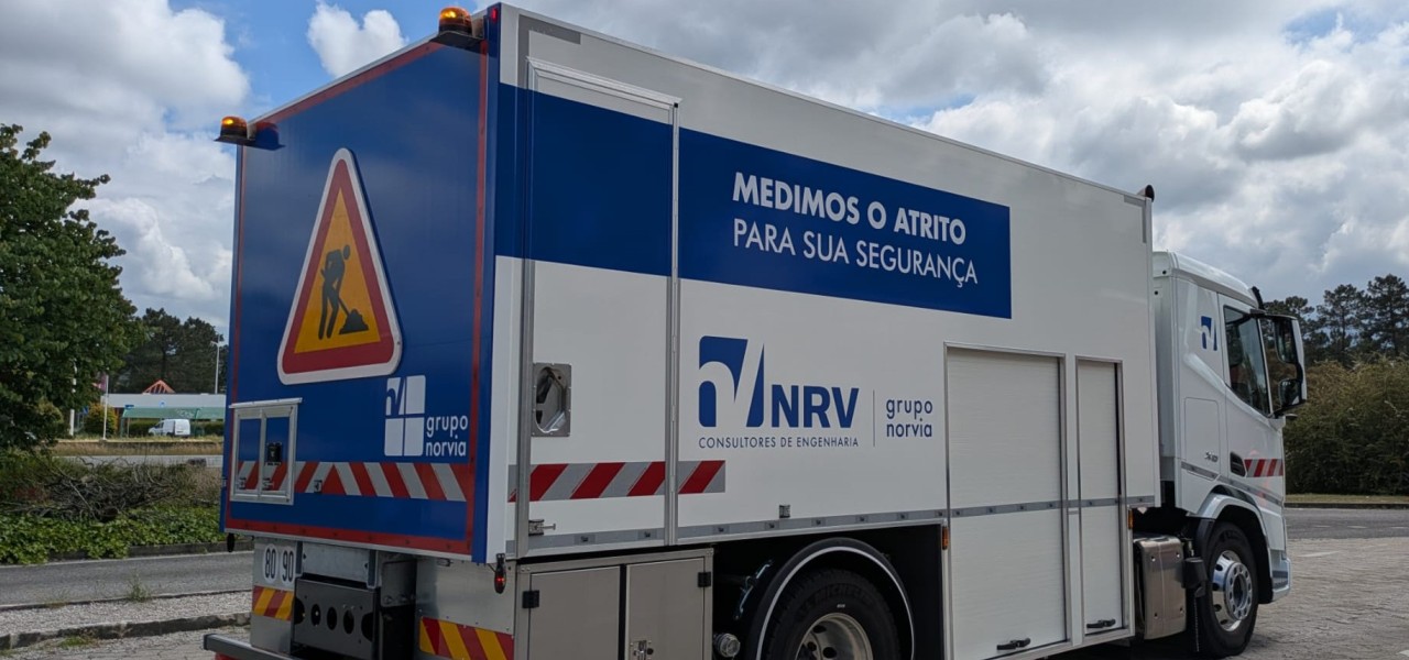 Um reforço de peso na auscultação de pavimentos: o SCRIM